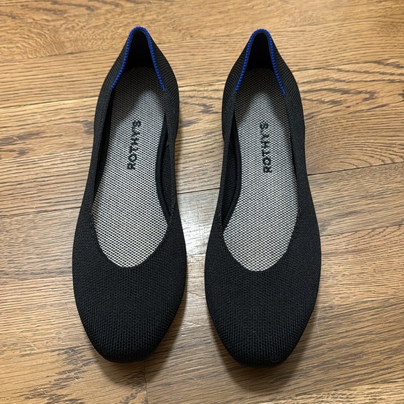 Rothy’s rounded toe flat - size 9 - Picture 2 of 3